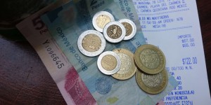 Beitragsbild des Blogbeitrags Alle Ausgaben zu unserer Weltreise und wie wir die Kosten festhalten