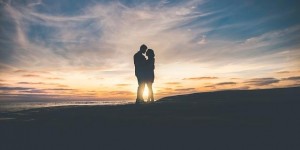 Beitragsbild des Blogbeitrags Liebesorakel-Möchtest du wissen was eine bestimmte Person von dir hält und ob deine Liebe eine Chance hat?
