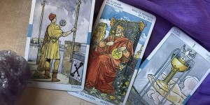 Beitragsbild des Blogbeitrags Kartenlegen Lenormand – Die Wahrheit der Lenormandkarten. 