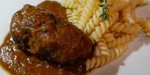 Beitragsbild des Blogbeitrags Rindsrouladen