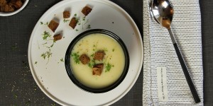 Beitragsbild des Blogbeitrags Sellerie-Apfel-Suppe