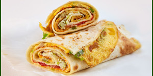 Beitragsbild des Blogbeitrags Rolex Roll – der proteinreiche Wrap mit Ei aus Uganda