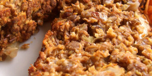 Beitragsbild des Blogbeitrags Linsen-Nuss-Braten