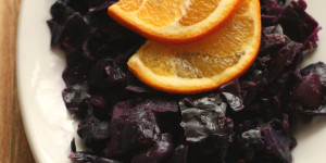 Beitragsbild des Blogbeitrags Ingwer-Orangen-Rotkraut 