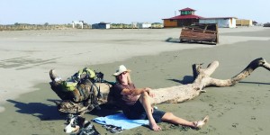 Beitragsbild des Blogbeitrags Der große Strand – oder: Nichts für schwache Hundefreunde!