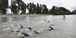 Beitragsbild des Blogbeitrags Die richtige Ausrüstung fürs Freiwasserschwimmen