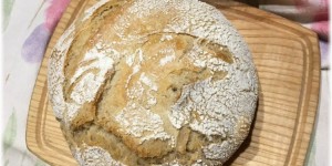 Beitragsbild des Blogbeitrags Weißbrot im Topf mit Übernachtgare 