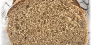 Beitragsbild des Blogbeitrags Weizenbrot mit Weizensauerteig
