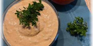 Beitragsbild des Blogbeitrags Tomaten-Creme mit Apfel und Zitrone