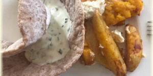 Beitragsbild des Blogbeitrags Typisch (Nieder-)Österreich: Feuerfleck mit Sauerteig