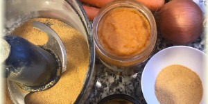Beitragsbild des Blogbeitrags Suppenwürze im Glas