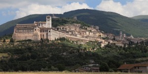 Beitragsbild des Blogbeitrags Geheimtipp Marken & Umbrien – Kulturreise durch Mittelitalien 