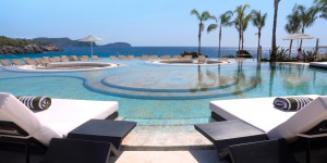 Beitragsbild des Blogbeitrags Bless Hotel Ibiza: 5-Sterne-Luxus auf der Insel 