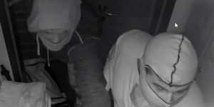 Beitragsbild des Blogbeitrags Seewalchen. Öffentlichkeitsfahndung nach Einbruch in Café