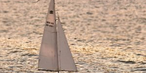 Beitragsbild des Blogbeitrags Gedicht | Ebner-Eschenbach: Das Schiff