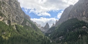 Beitragsbild des Blogbeitrags Gemütliche Mountainbike-Tour durchs Fischleintal in den Sextner Dolomiten 