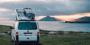 Beitragsbild des Blogbeitrags In 5 Schritten zu deiner Wohnmobil Solaranlage