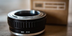 Beitragsbild des Blogbeitrags M42-Adapter für die Canon EOS M50 