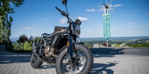 Beitragsbild des Blogbeitrags Husqvarna 701 Svartpilen