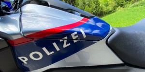 Beitragsbild des Blogbeitrags 12 Nachwuchs-Motorradpolizisten für Steiermark und Kärnten 