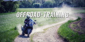 Beitragsbild des Blogbeitrags Kurvenfahrer.at Offroad-Training