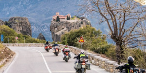 Beitragsbild des Blogbeitrags Griechenland bis Balkan: Eine epische Motorradreise 