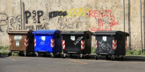Beitragsbild des Blogbeitrags Müll auf den Strassen und Rastplätzen