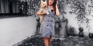 Beitragsbild des Blogbeitrags Christmas Outfit: Checked Blazer Dress