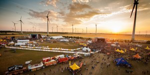 Beitragsbild des Blogbeitrags Hello Planet Festival Packliste