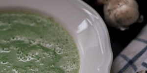 Beitragsbild des Blogbeitrags Rezept: Schnelle und einfache Bärlauchsuppe