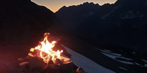 Beitragsbild des Blogbeitrags Hurra, der Berg brennt! Bergsonnwend 2019