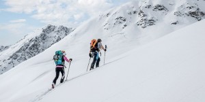 Beitragsbild des Blogbeitrags Packliste Skitour: Gut gerüstet spurt sich’s besser 