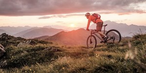 Beitragsbild des Blogbeitrags Mit dem Fahrrad über die Alpen: 5 Tipps & Infos