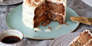 Beitragsbild des Blogbeitrags Carrot-Cake with Vanilla Frosting