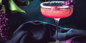Beitragsbild des Blogbeitrags Lilac blossom Margarita – a tequila based cocktail recipe