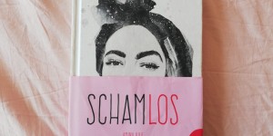 Beitragsbild des Blogbeitrags „Schamlos“: Jungfernhäutchen, Hidschab und Mental Health 