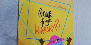 Beitragsbild des Blogbeitrags Nour fragt Warum: Kleidung ist für alle da!