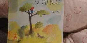 Beitragsbild des Blogbeitrags Rosie auf dem Baum 