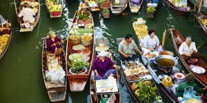 Beitragsbild des Blogbeitrags Bangkok Tipps: Von Königspalast bis Schienenmarkt