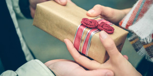 Beitragsbild des Blogbeitrags Sinnvoll Schenken 