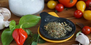 Beitragsbild des Blogbeitrags Arrabiata Gewürzmischung selbst machen
