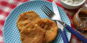 Beitragsbild des Blogbeitrags Panierte Zucchini im Backrohr zubereiten 