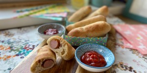 Beitragsbild des Blogbeitrags Würstchen im Schlafrock mit Hefeteig
