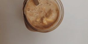 Beitragsbild des Blogbeitrags Eiskaffee – geschüttelt oder gerührt?