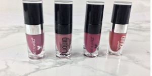 Beitragsbild des Blogbeitrags Wet n Wild – 4 Piece Mini Catsuit Lip Set