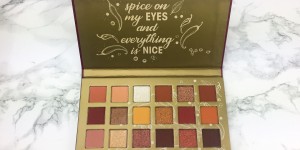 Beitragsbild des Blogbeitrags ESSENCE – Spice up it up! Eyeshadow Palette 