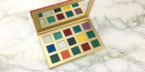 Beitragsbild des Blogbeitrags ESSENCE – Disney Princess Ariel Eyeshadow Palette 