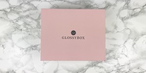Beitragsbild des Blogbeitrags GLOSSYBOX – Juni 2020