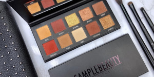 Beitragsbild des Blogbeitrags Sample Beauty – The Reign Palette