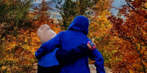 Beitragsbild des Blogbeitrags Mit Kindern durch den Lockdown – Ideen, um das Beste aus der Situation zu manchen